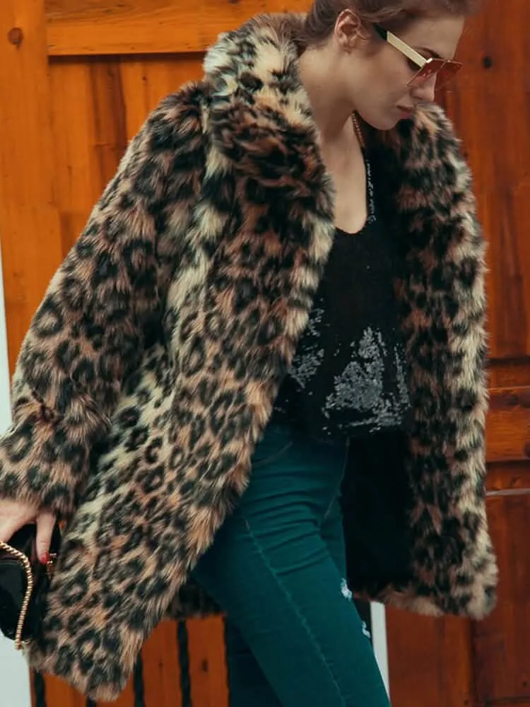 Chic Women's Long Sleeve Faux Fur Coat in Wild Leopard Print