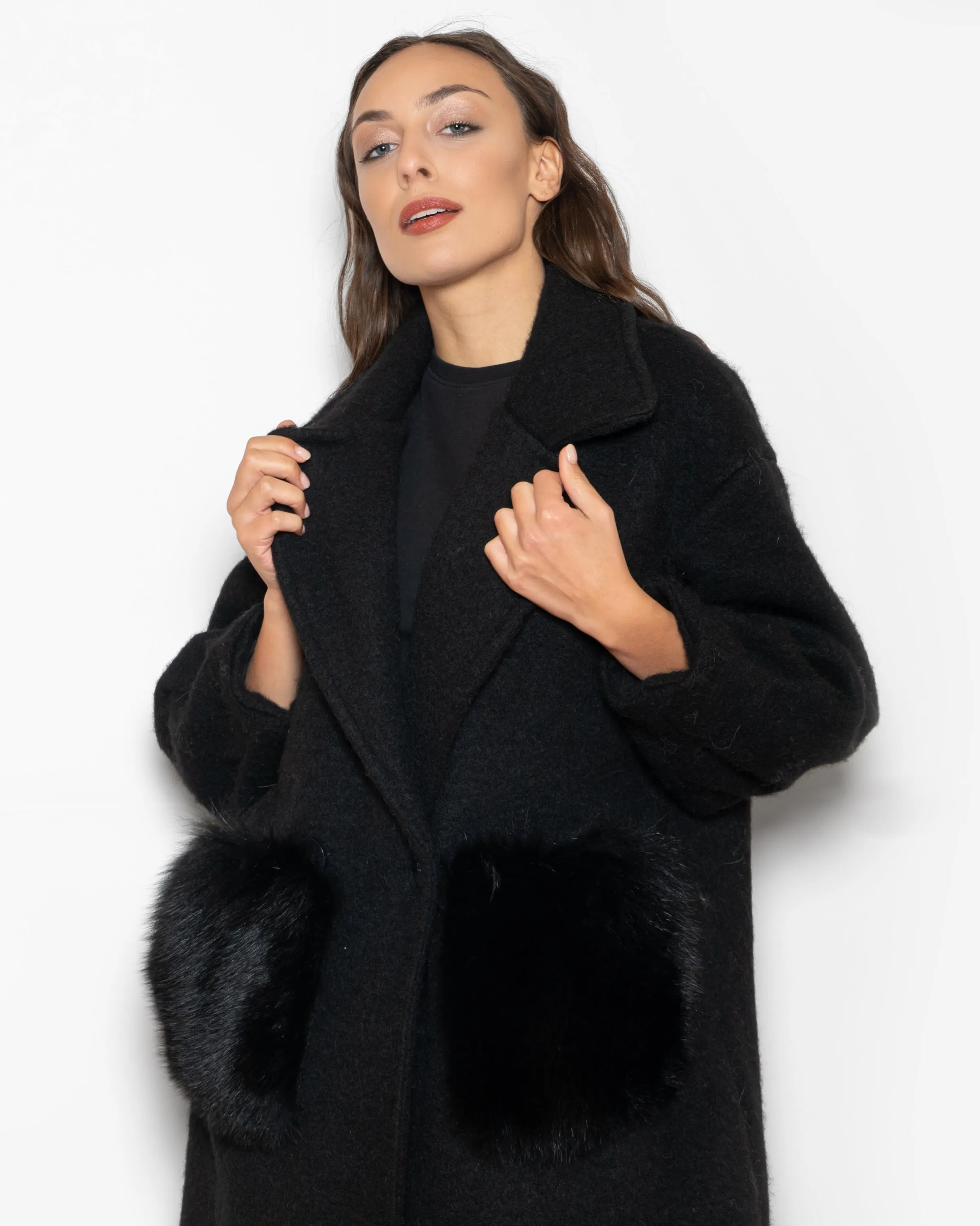 Coat With Fox pockets black