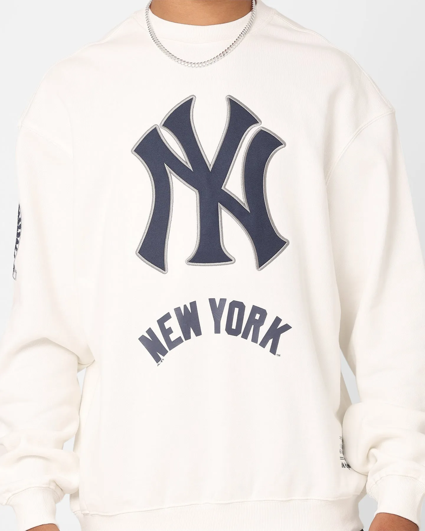 Majestic Athletic New York Yankees Athletic Logo Crewneck Vintage White