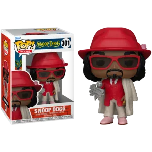 Snoop Dogg - Snoop Dogg in Fur coat Pop!