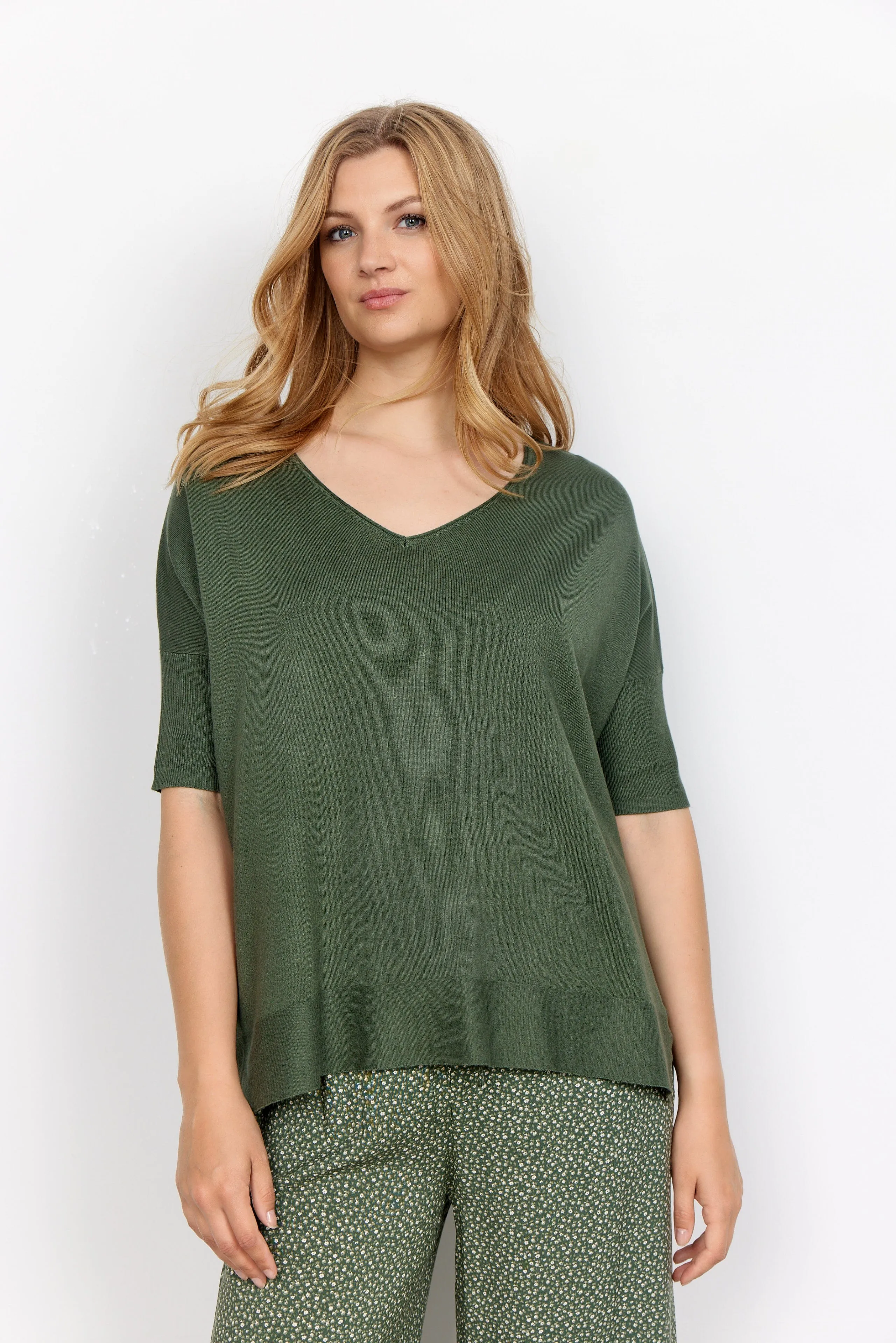 Soya Concept Fine V Neck Knit Khaki Green