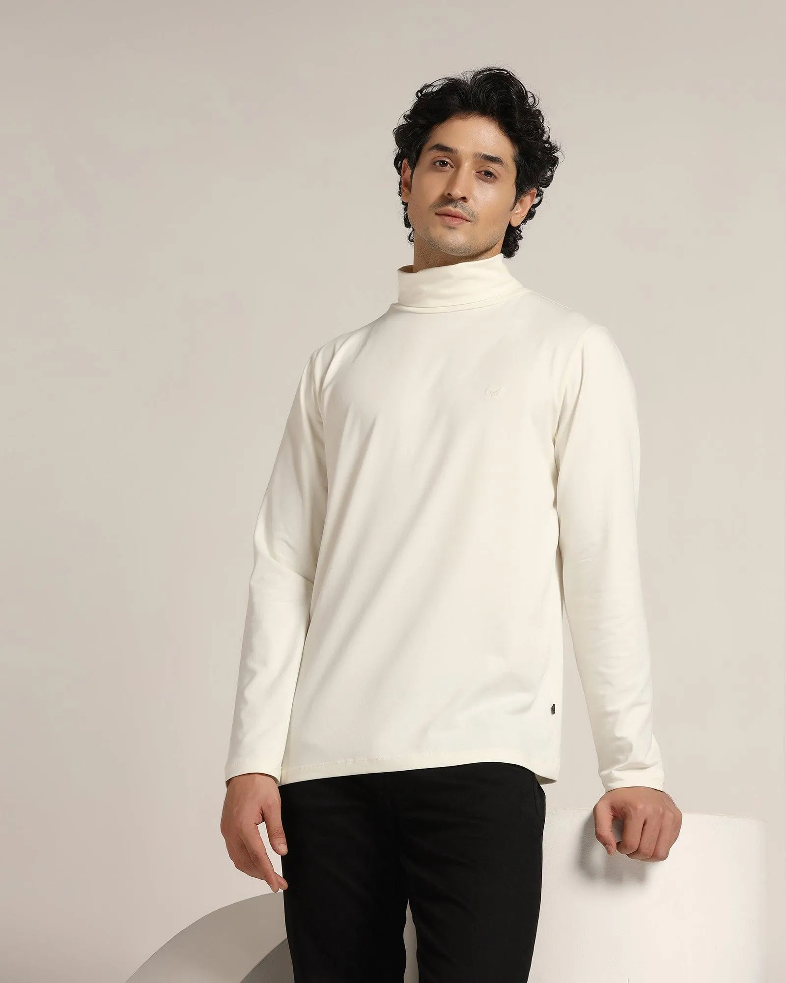 Turtle Neck Off White Solid T-Shirt - Kimmy