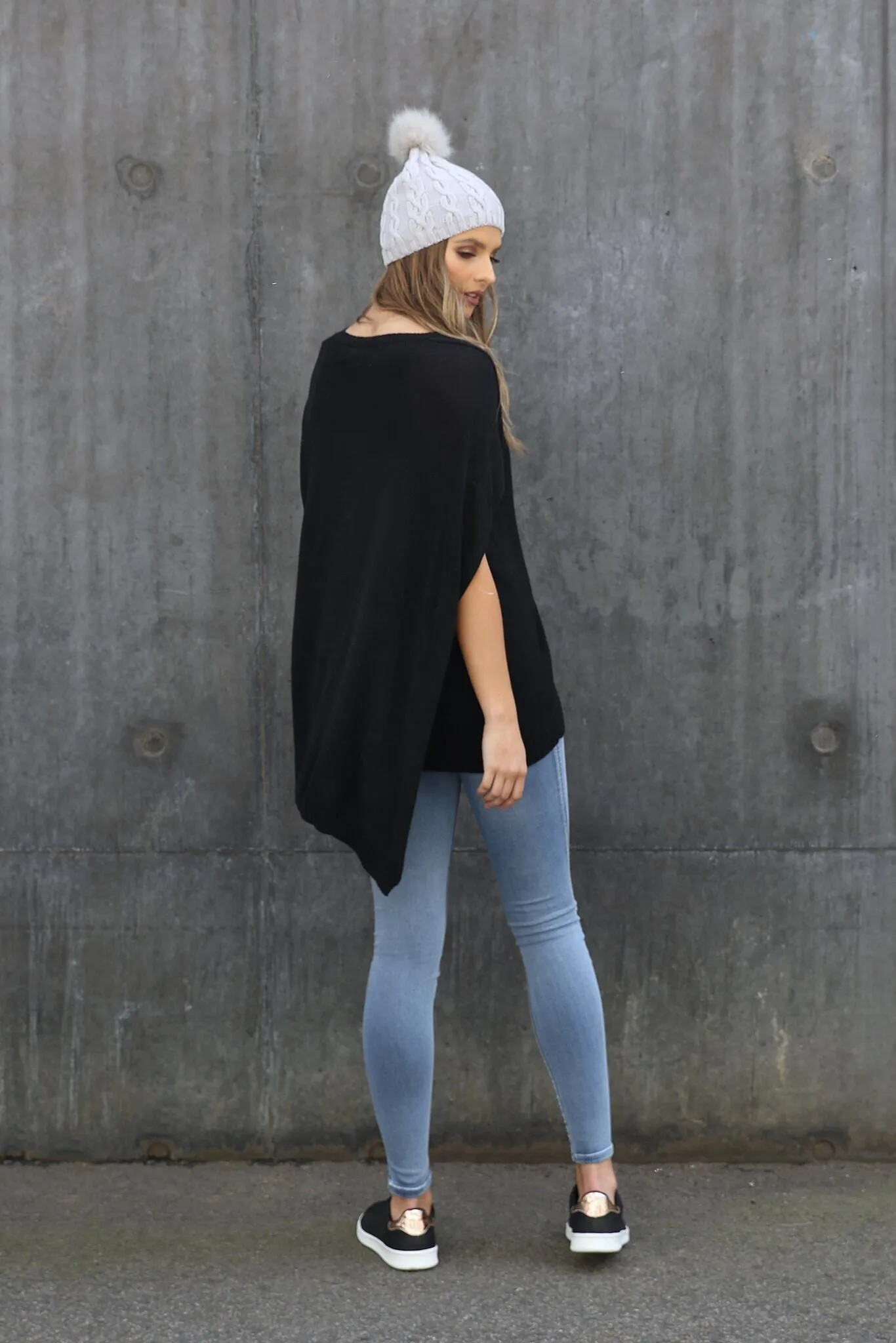 Washington Black Cape Knit